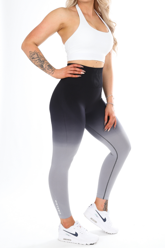 Anna Halter Bra White - Artemis Active