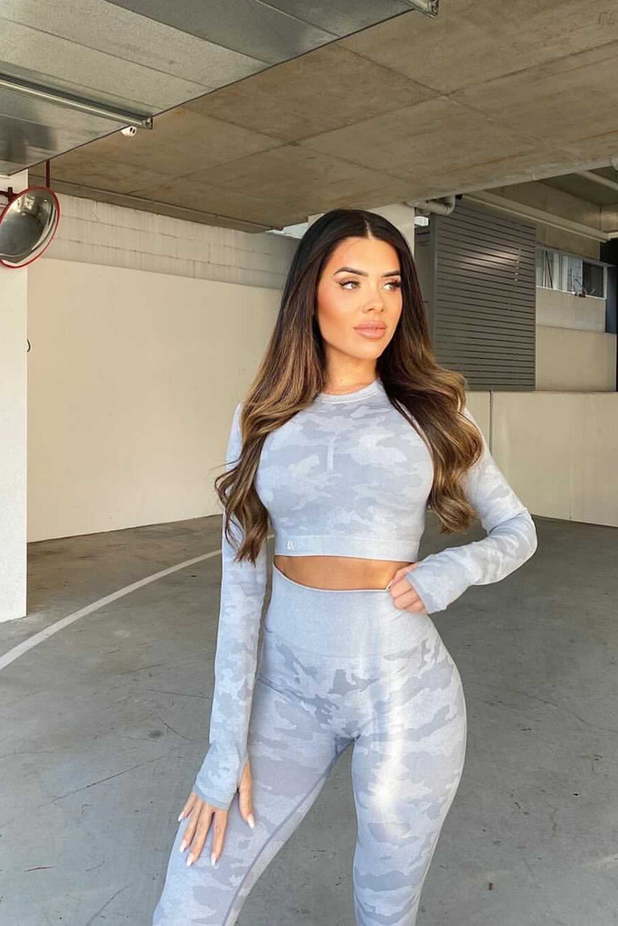 Camden Camo Crop Top Grey - Artemis Active