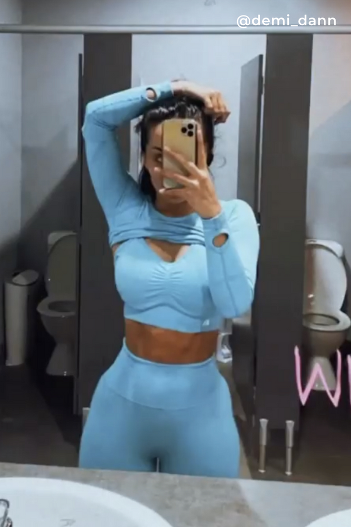 Nicki Seamless Sports Bra Blue - Artemis Active