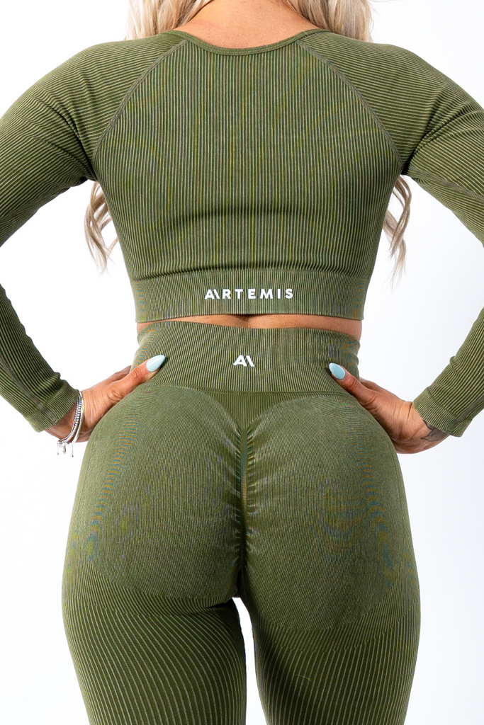 Ruby Rib Long Sleeve Crop Top Green - Artemis Active