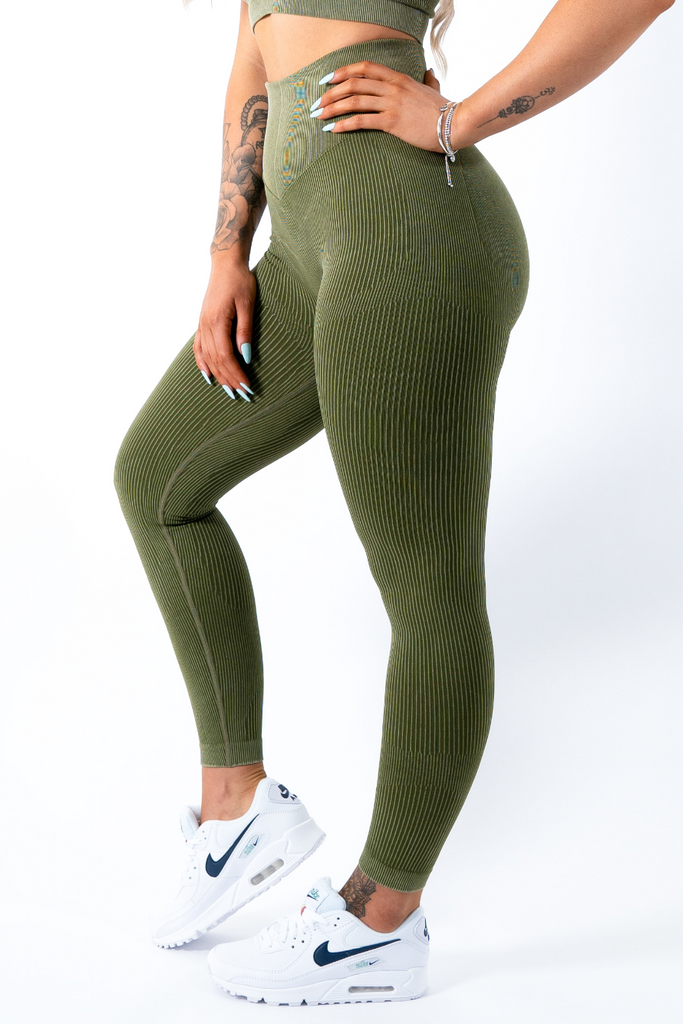Ruby Rib Scrunchbum Leggings Green - Artemis Active